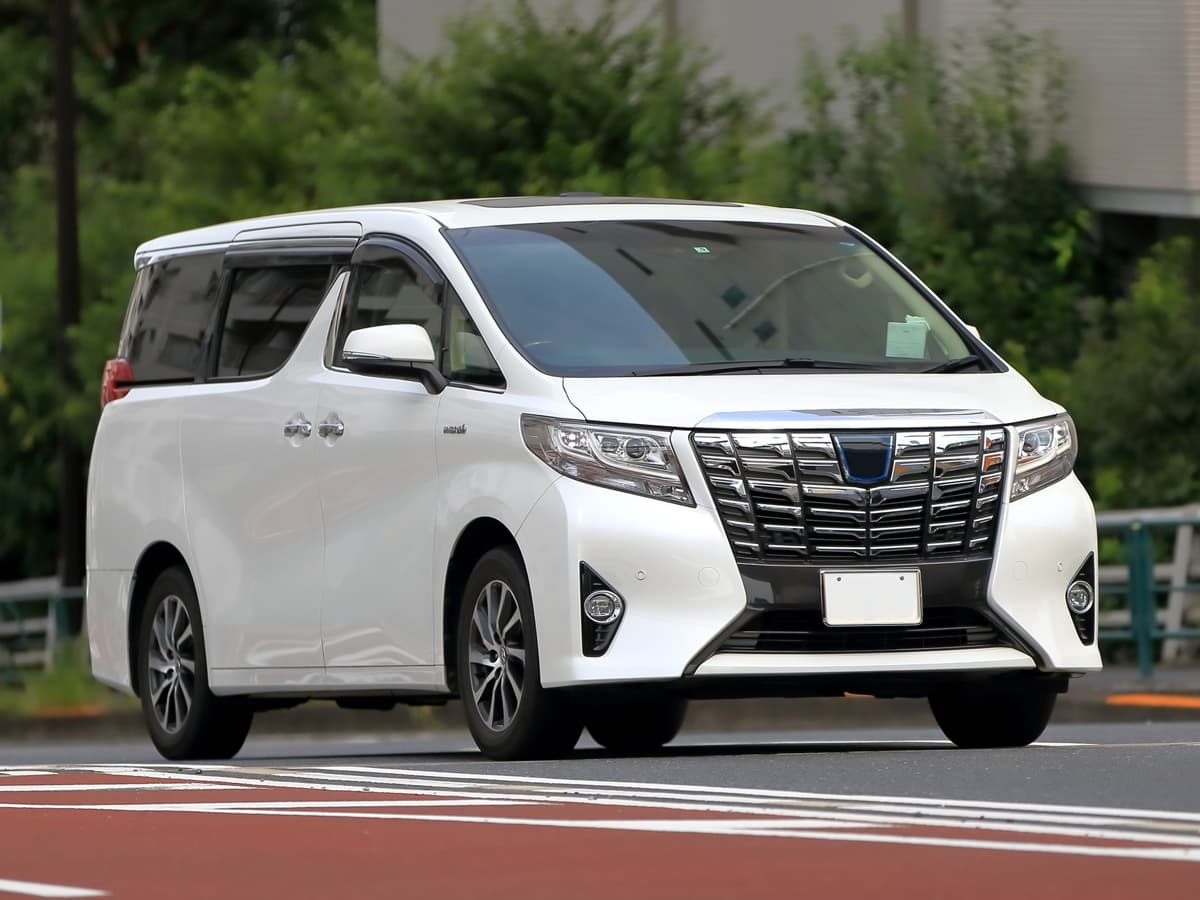 自動車